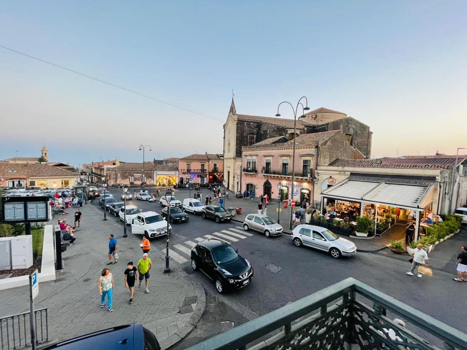 La Dama Dell'Etna Bed & Breakfast Nicolosi Bagian luar foto